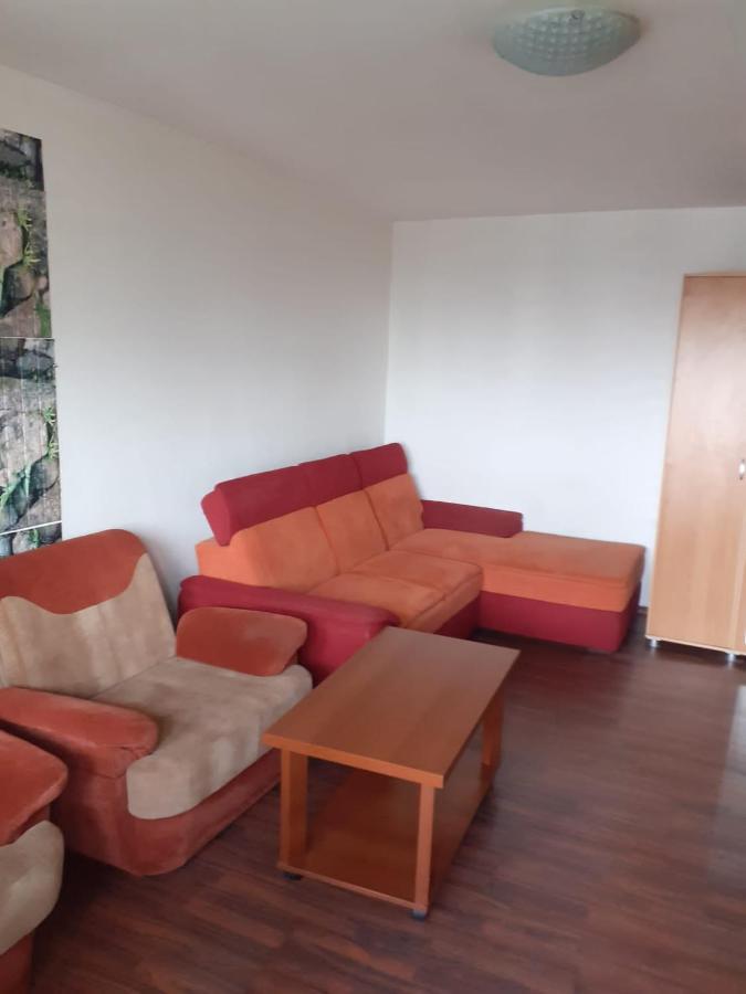 Studio H Bucureşti Exterior foto